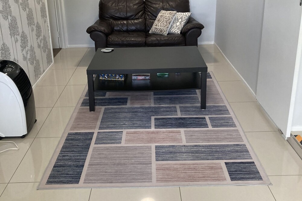 Photo of Livingroom in Deception Bay