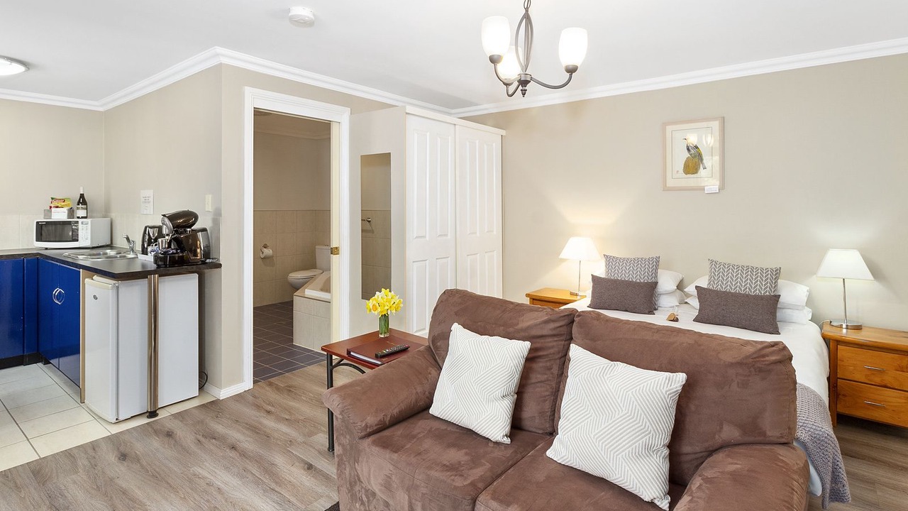 Photo of Bedroom in Oyster Cove