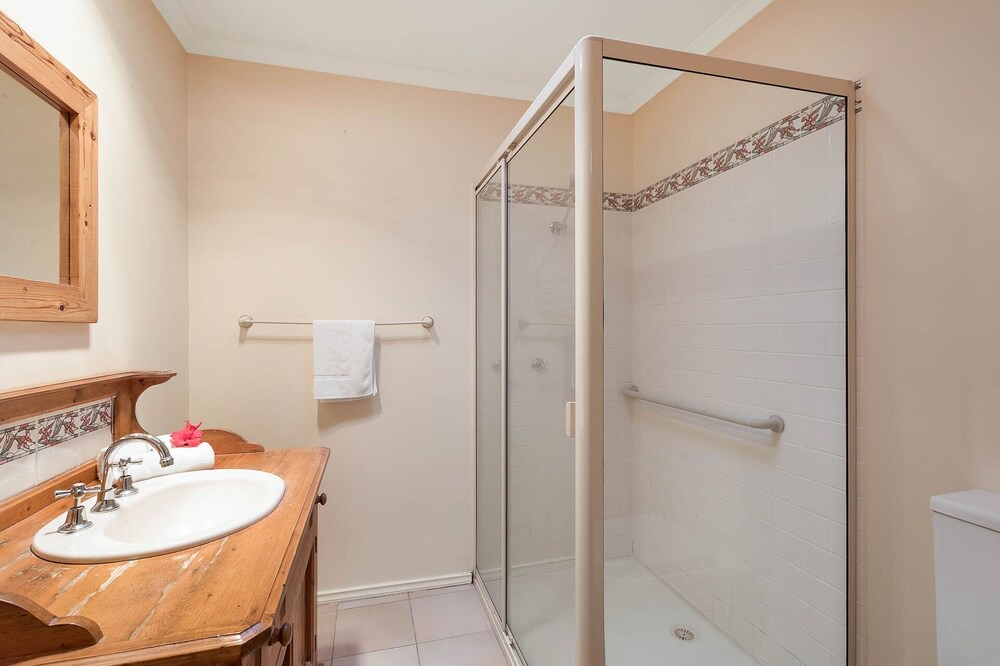 Photo of Bathroom in Merimbula
