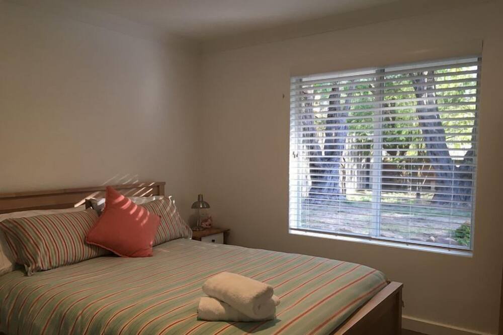 Photo of Bedroom in Quindalup