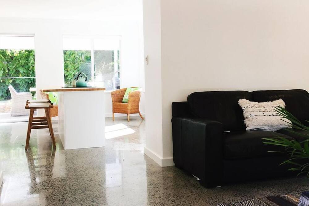 Photo of Livingroom in Quindalup