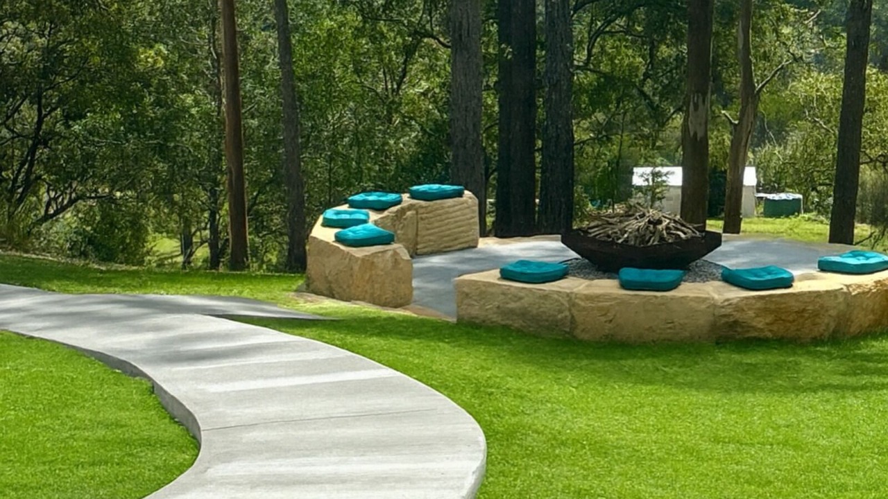 Photo of Outdoor in Ellenborough