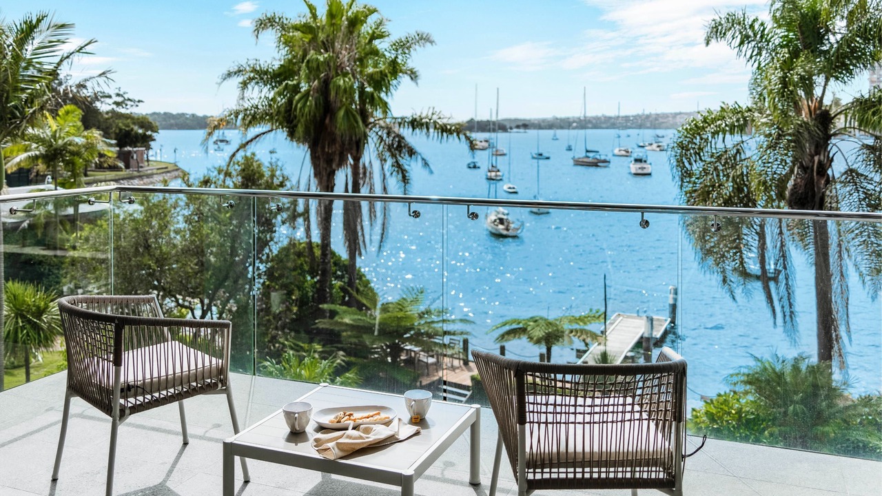 Photo of Others in Elizabeth Bay