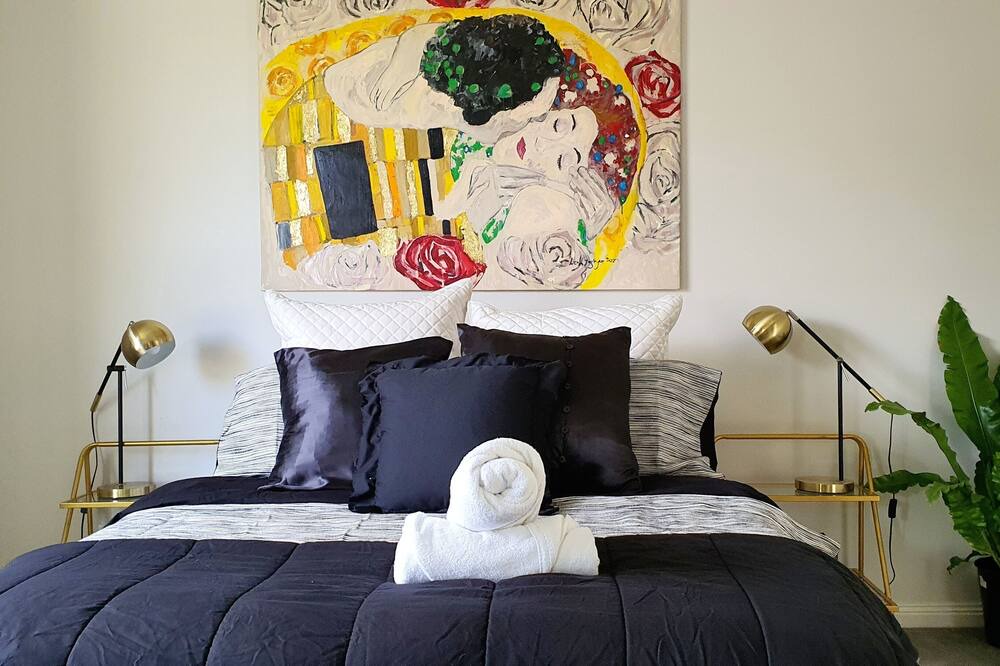 Photo of Bedroom in Brown Hill
