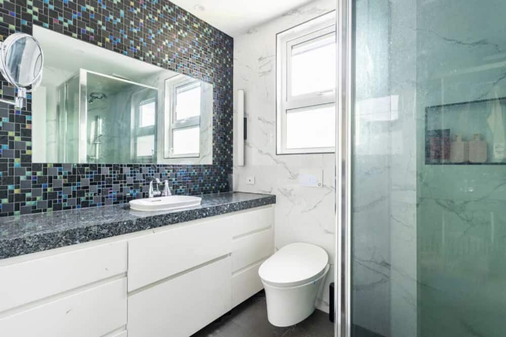 Photo of Bathroom in Greensborough