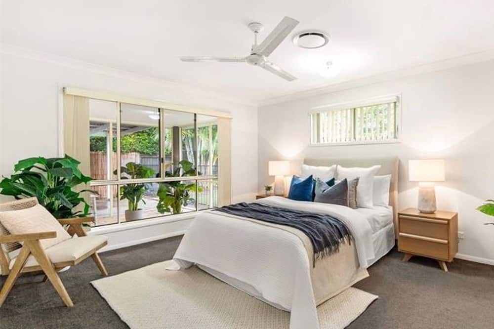 Photo of Bedroom in Pelican Waters