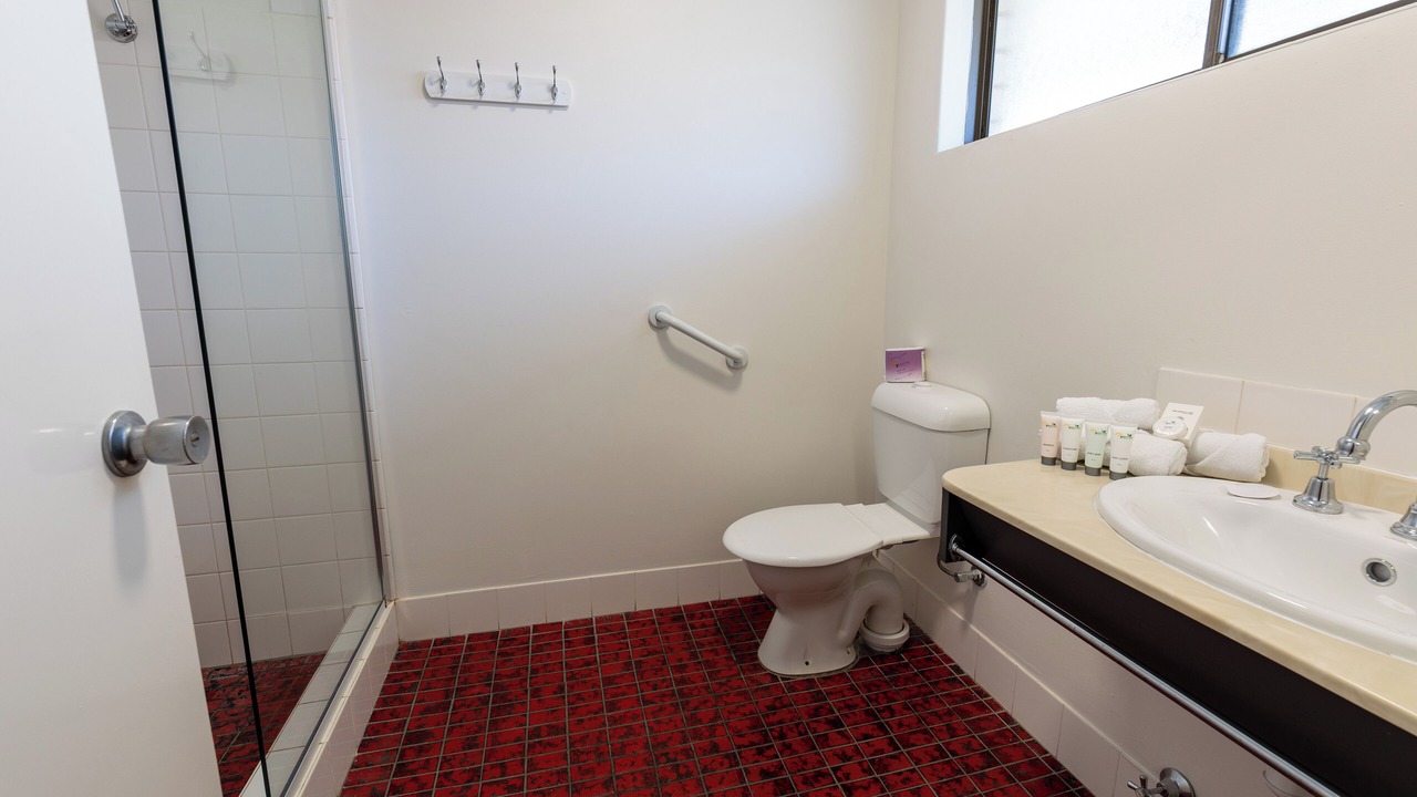 Photo of Bathroom in Rockingham