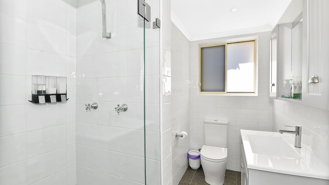 Photo of Bathroom in The Entrance