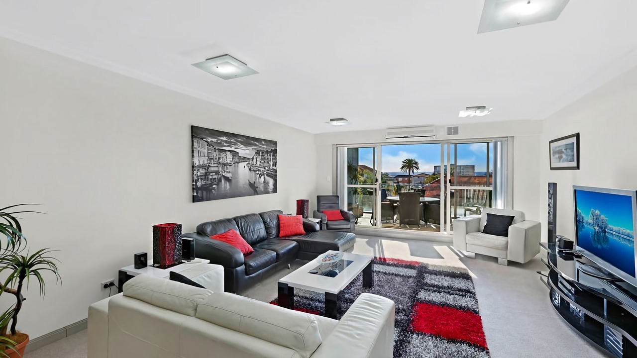 Photo of Livingroom in The Entrance