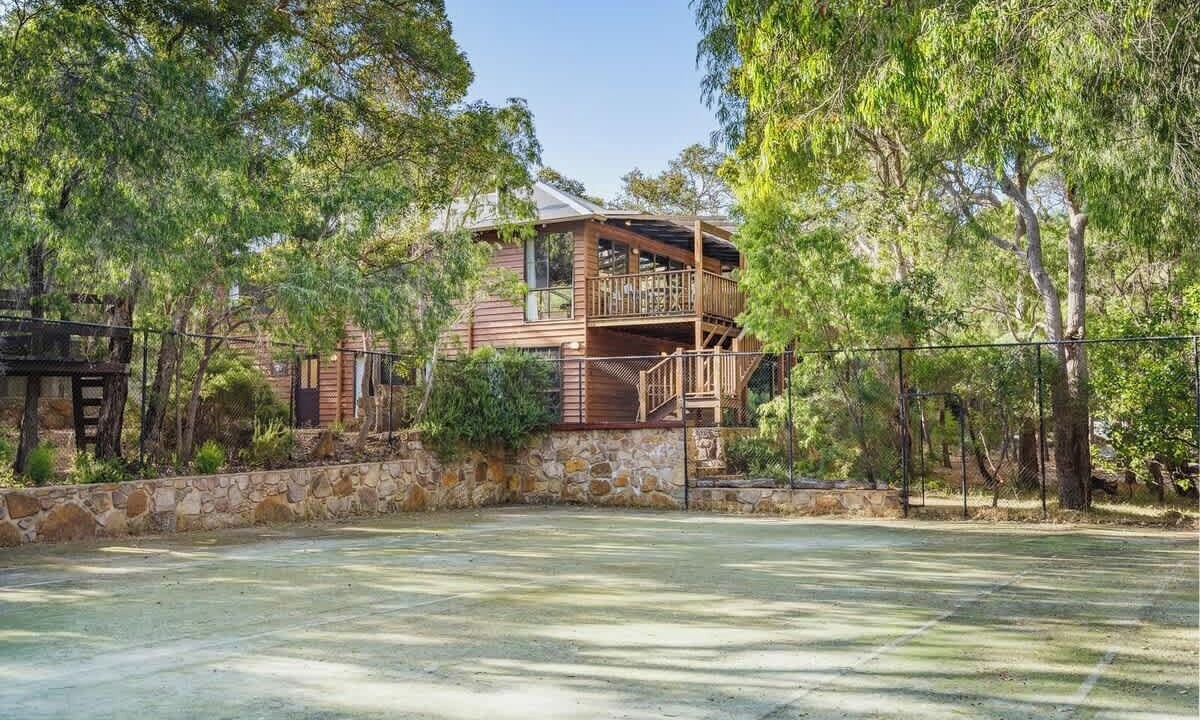 Photo of Outdoor in Eagle Bay