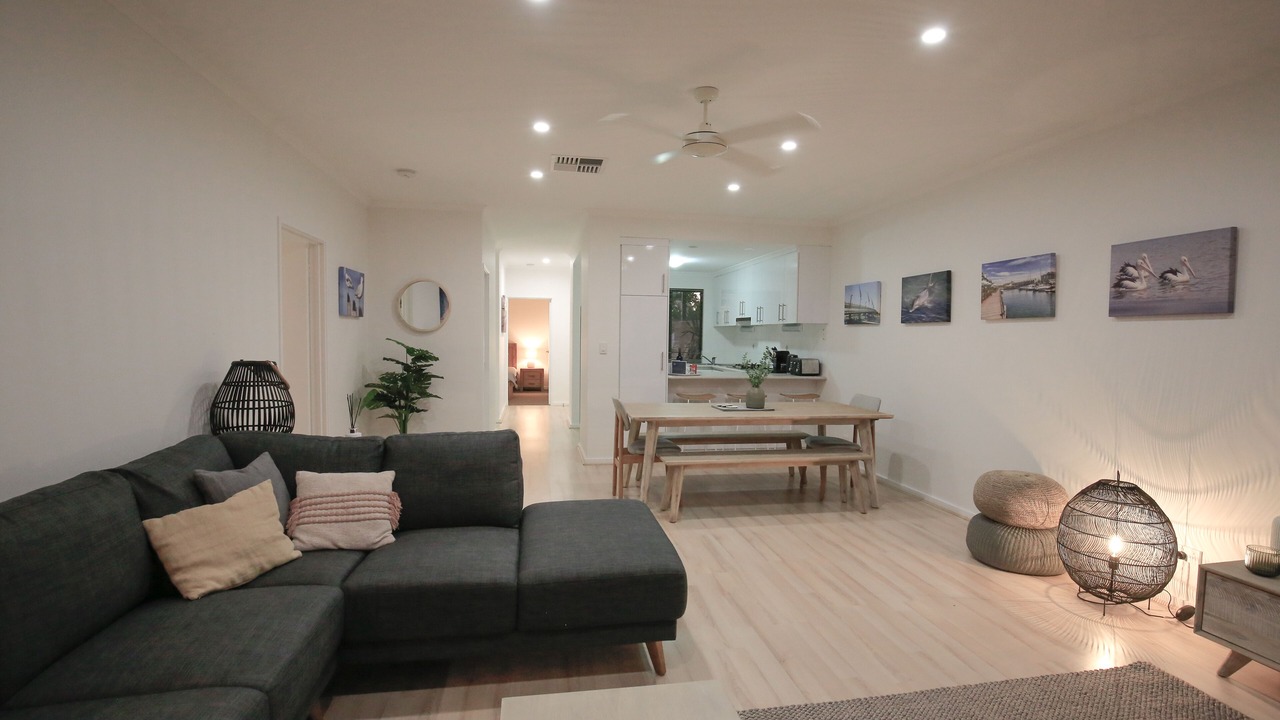 Photo of Livingroom in Halls Head