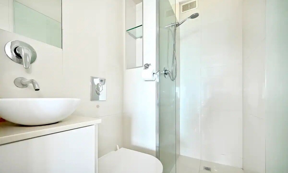 Photo of Bathroom in Alexandra Headland