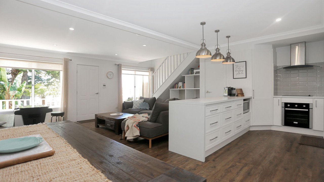 Photo of Livingroom in Tea Gardens