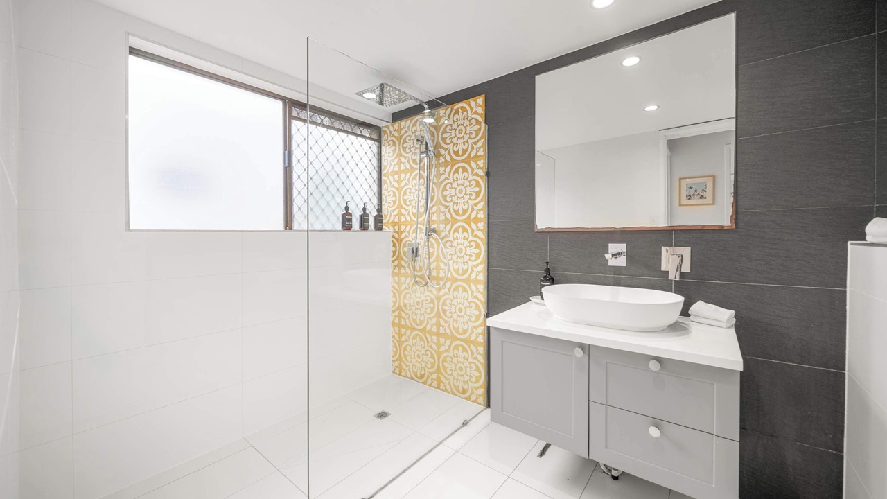 Photo of Bathroom in Moffat Beach