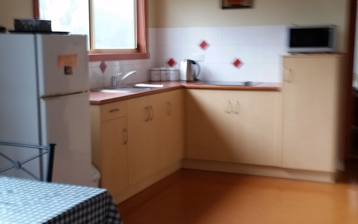 Photo of Kitchen in Dadswells Bridge
