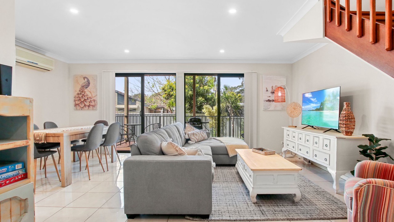 Photo of Livingroom in Caloundra