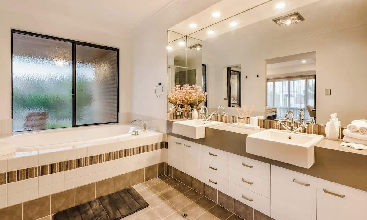Photo of Bathroom in Dunsborough
