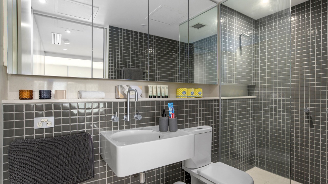 Photo of Bathroom in Southbank