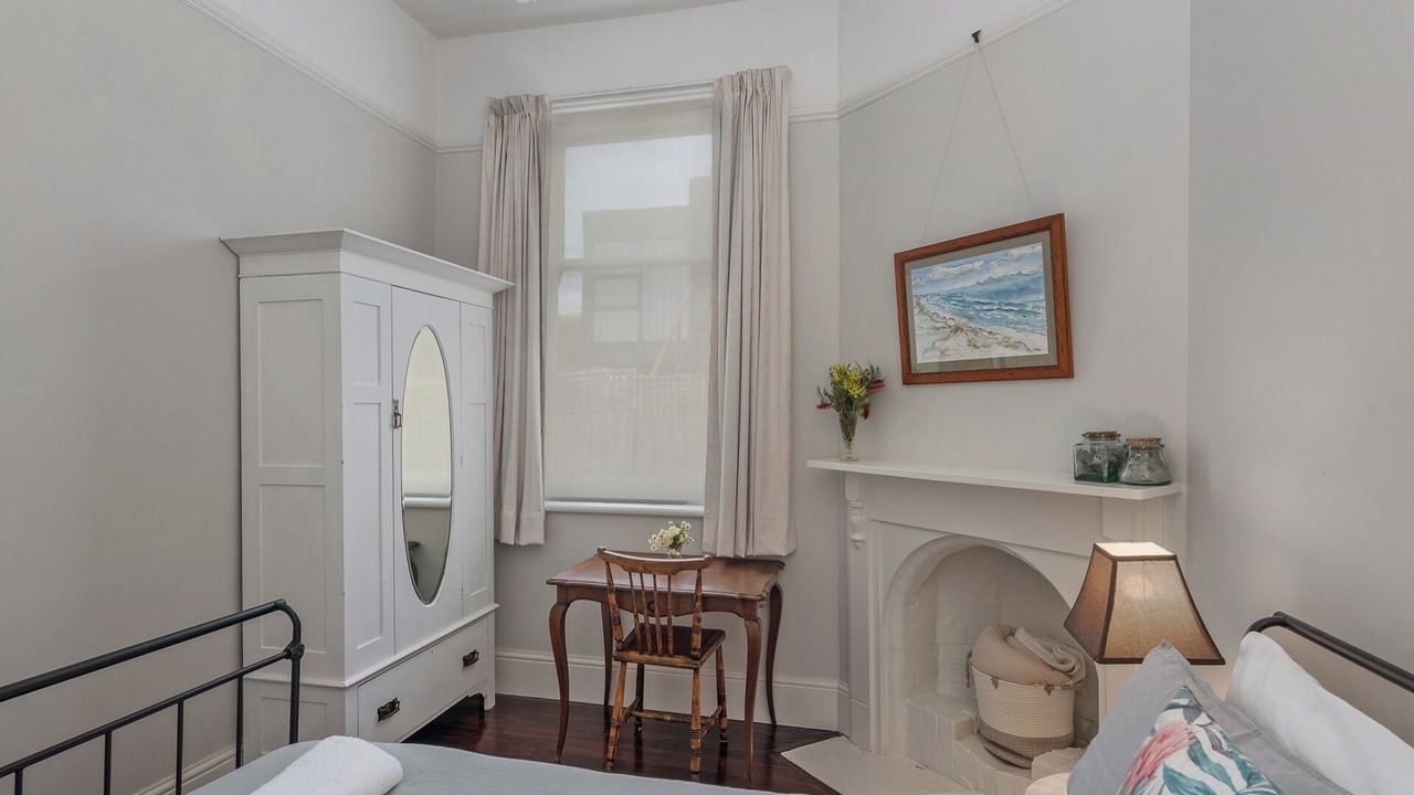 Photo of Bedroom in New Town