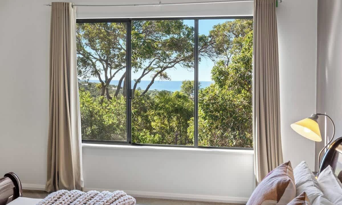 Photo of Bedroom in Eagle Bay