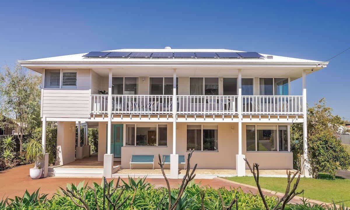 Photo of Outdoor in Broadwater