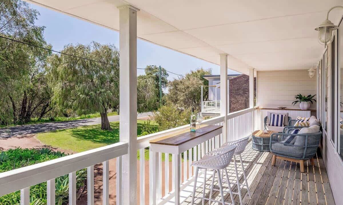 Photo of Outdoor in Broadwater