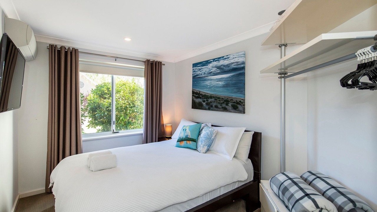 Photo of Bedroom in Broadwater
