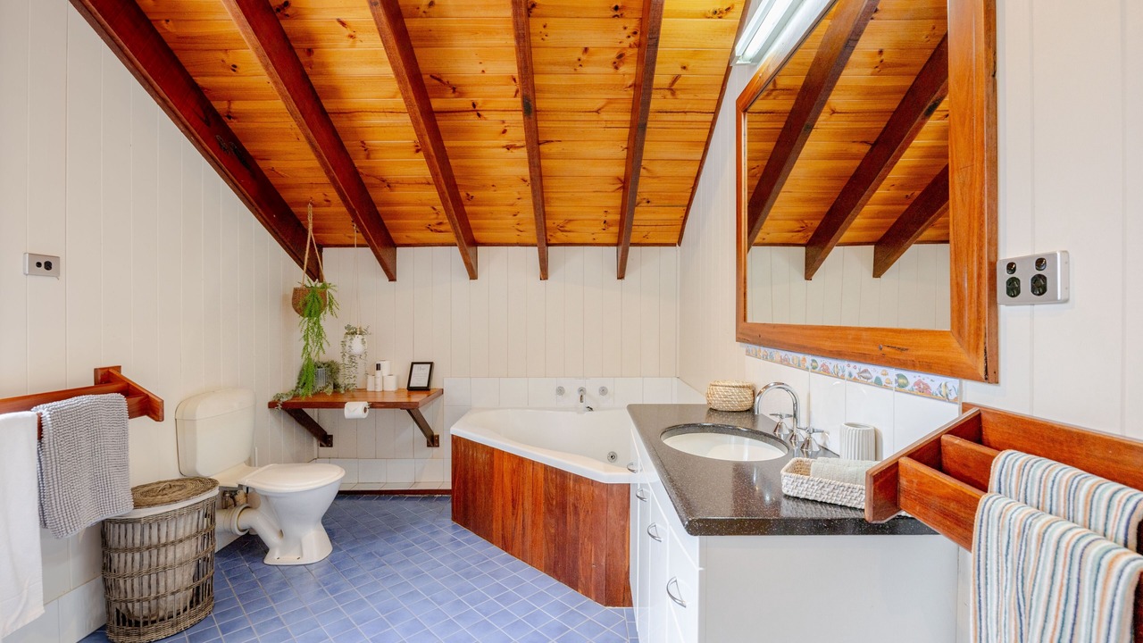 Photo of Bathroom in Burnside