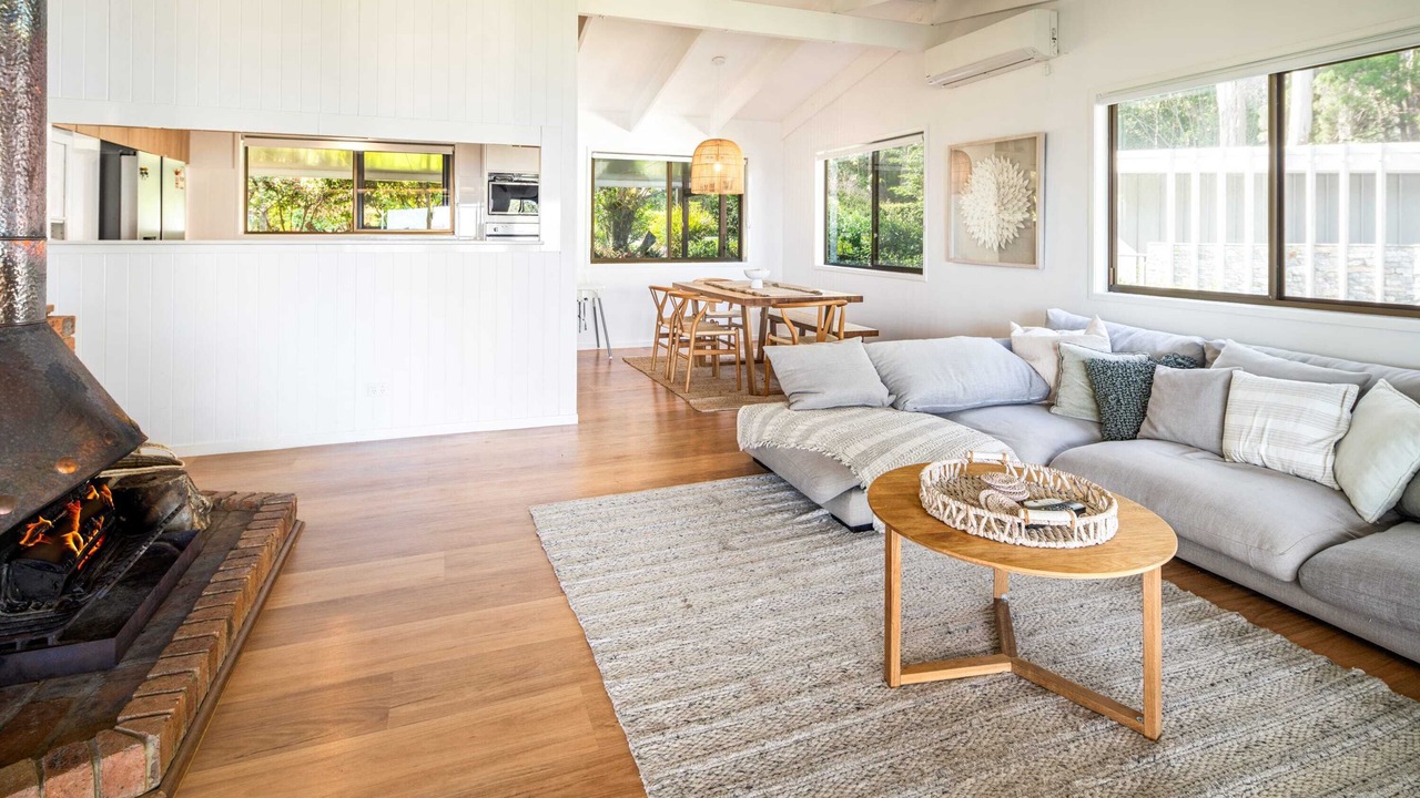 Photo of Livingroom in Montville