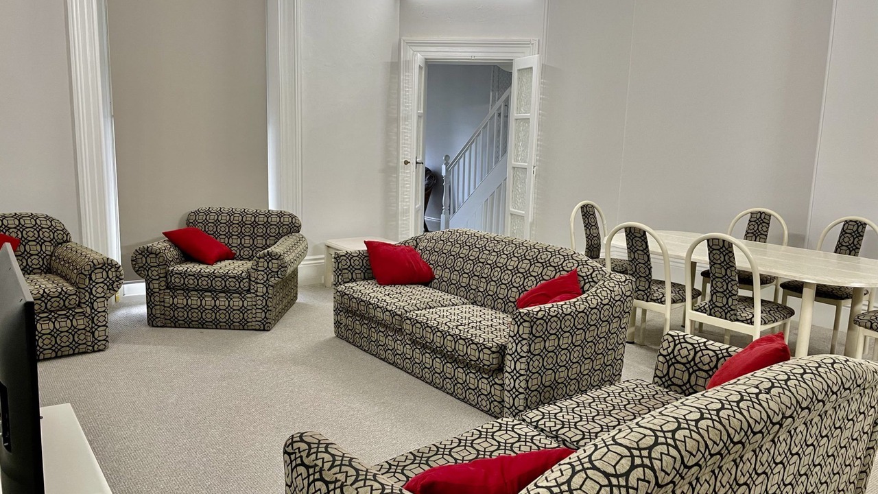 Photo of Livingroom in Glenelg