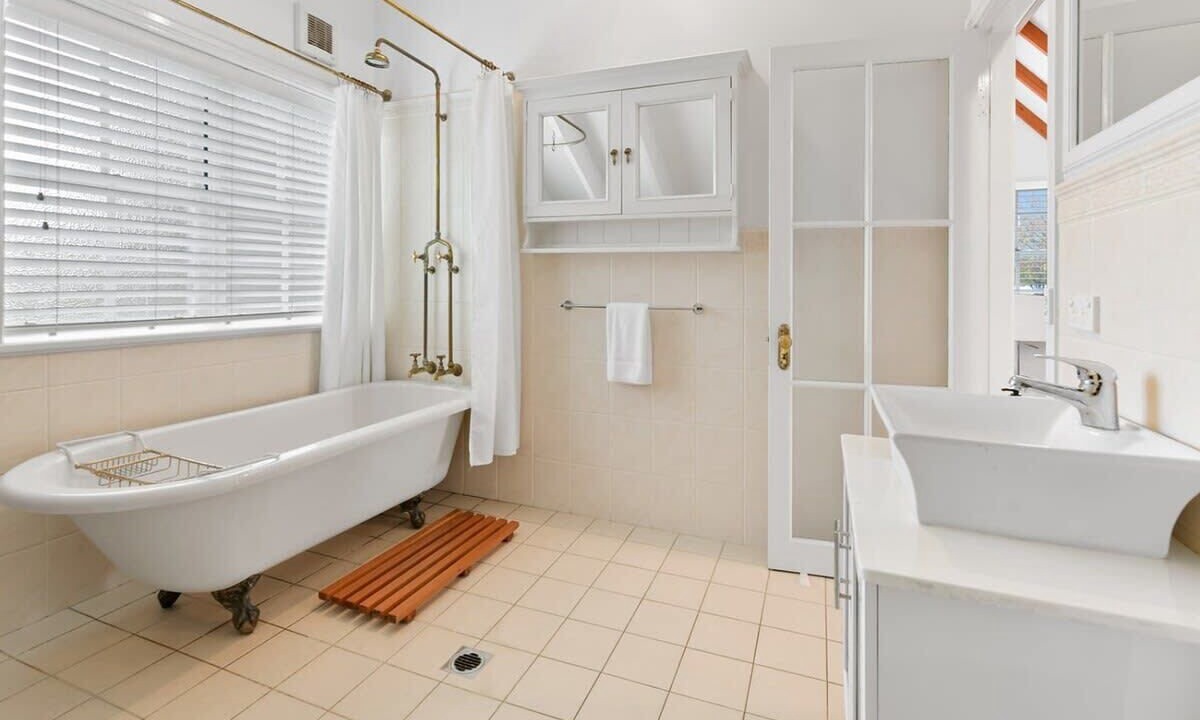 Photo of Bathroom in Bathurst