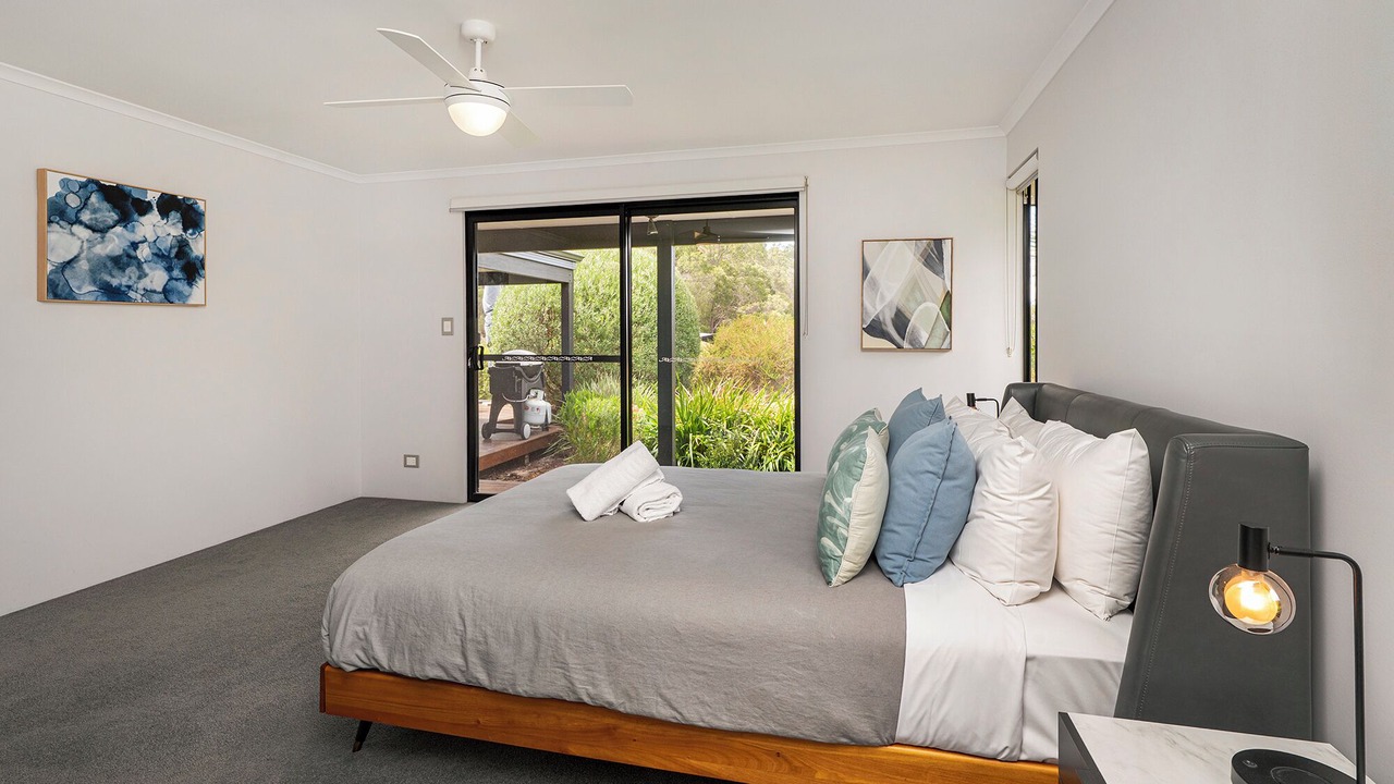 Photo of Bedroom in Yallingup Siding