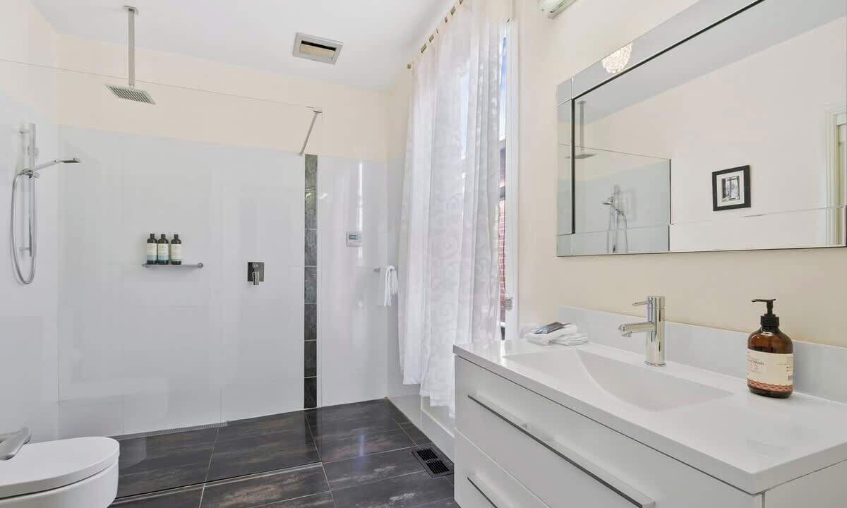 Photo of Bathroom in Sandy Bay
