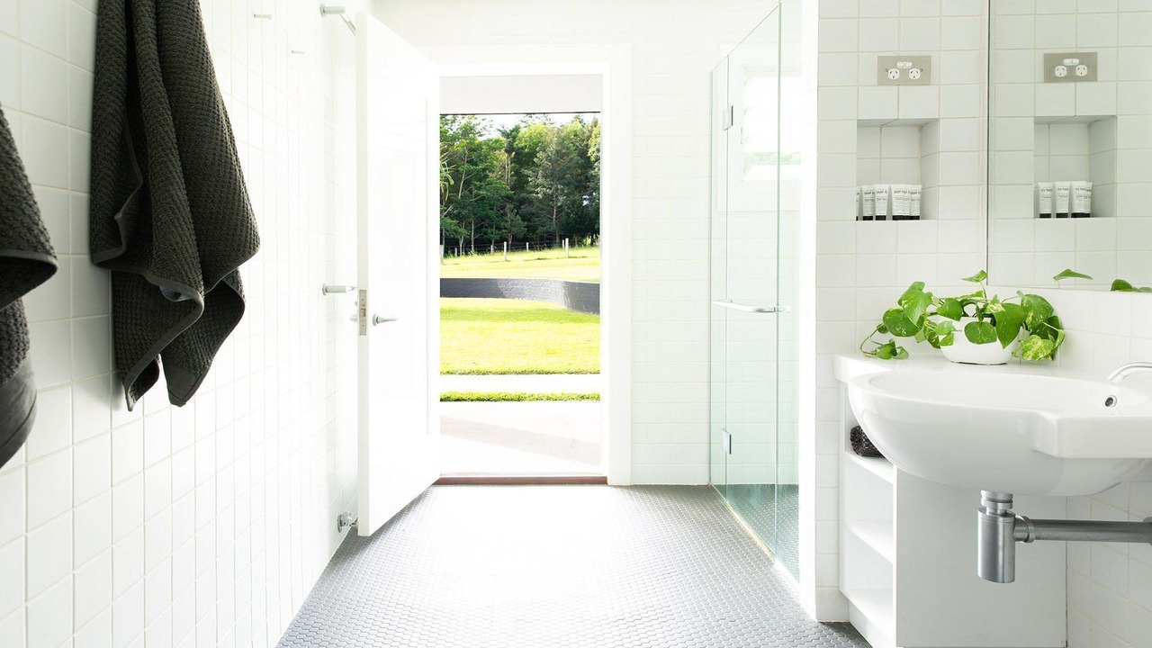Photo of Bathroom in Federal