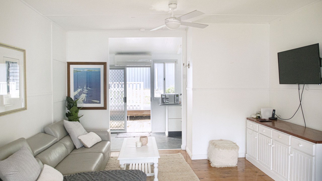 Photo of Livingroom in Bar Point