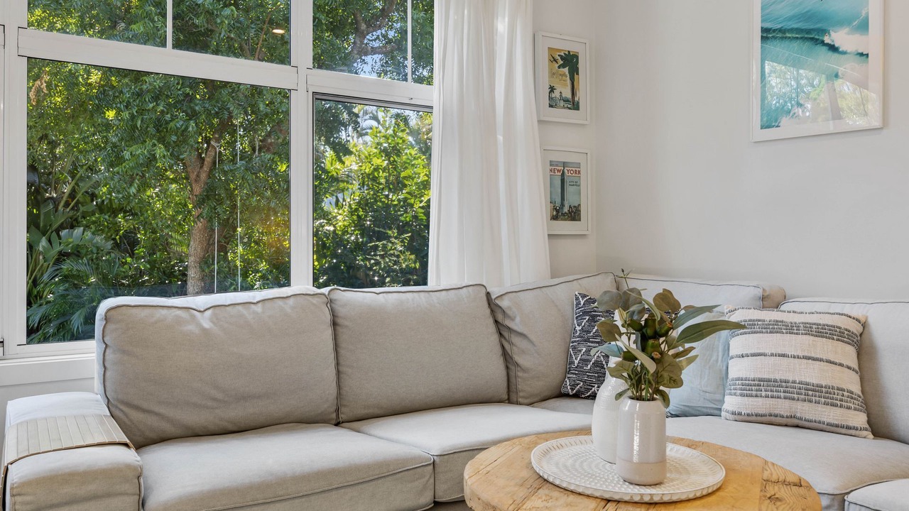 Photo of Livingroom in Marcus Beach