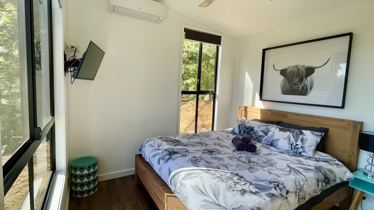 Photo of Bedroom in Smiths Creek