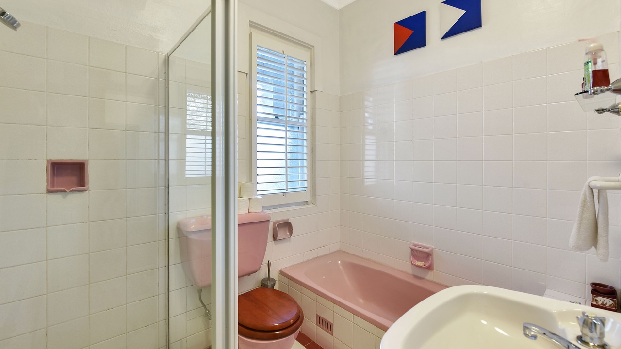 Photo of Bathroom in Leura