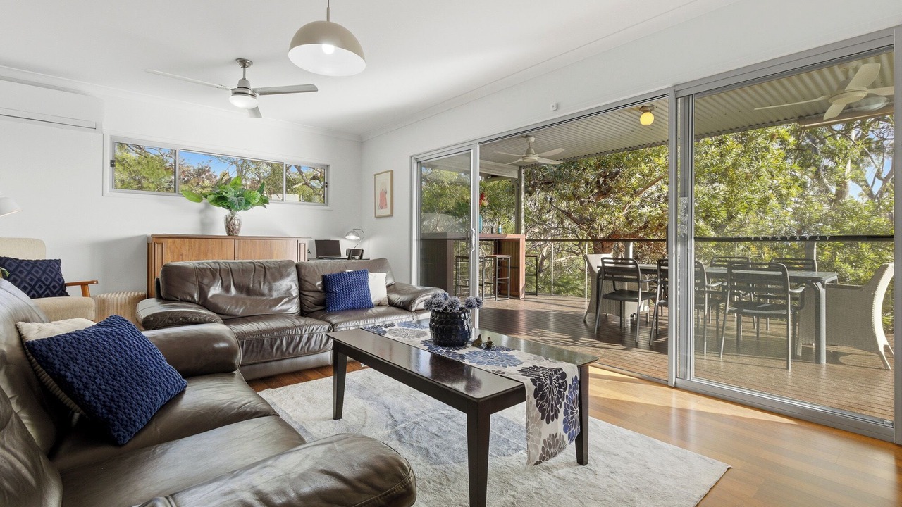 Photo of Livingroom in Kingfisher Bay