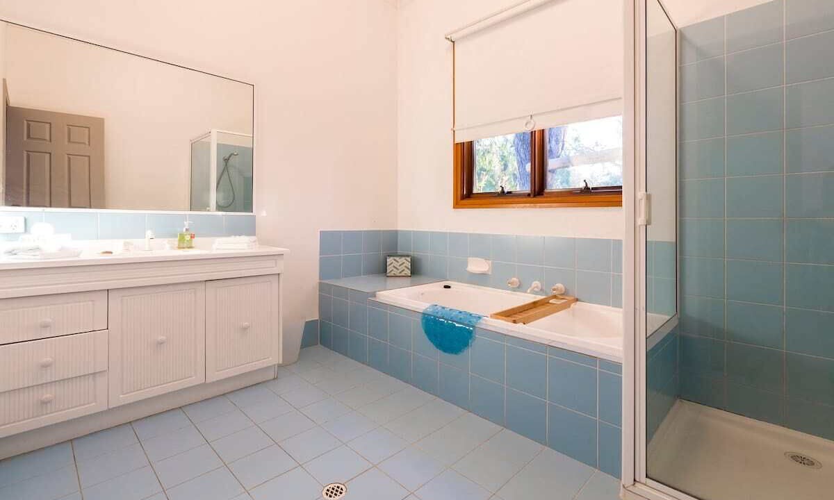 Photo of Bathroom in Dunsborough