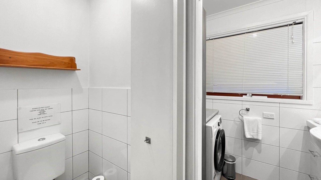 Photo of Bathroom in Halls Gap
