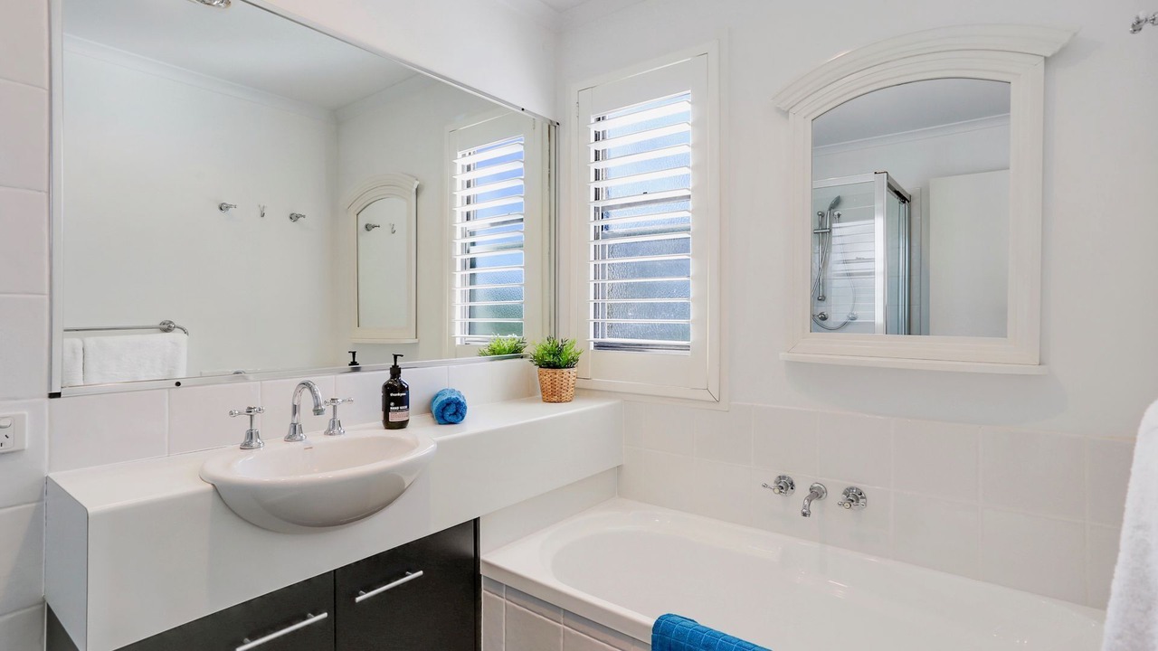 Photo of Bathroom in Sunrise Beach