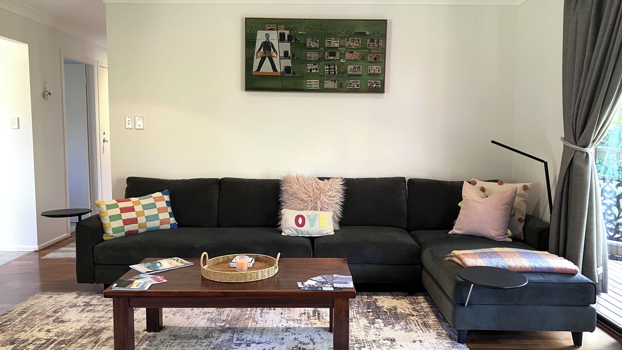 Photo of Livingroom in Federal
