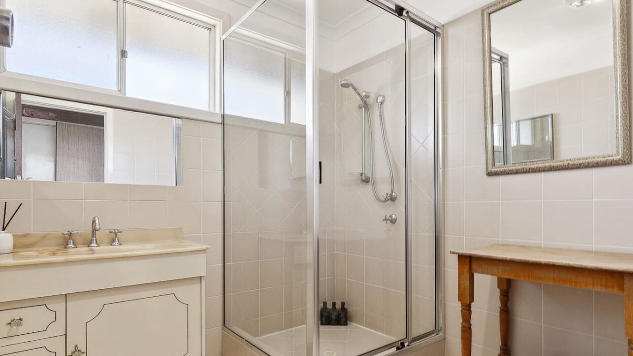Photo of Bathroom in Silver Sands