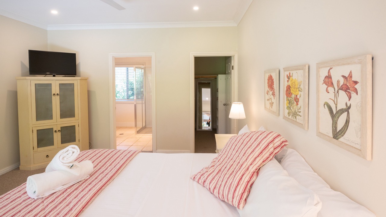 Photo of Bedroom in Barrengarry
