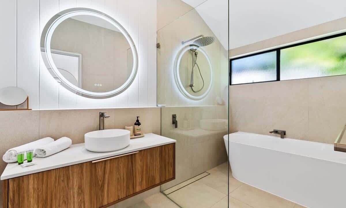 Photo of Bathroom in Long Beach