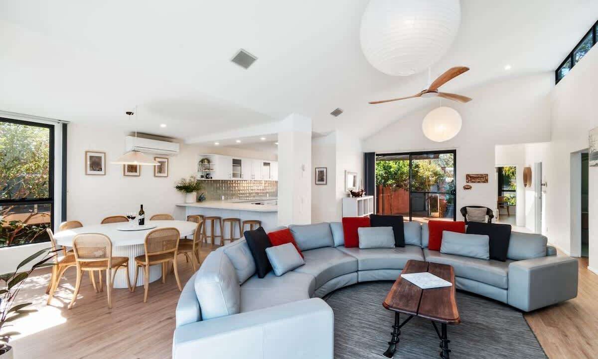 Photo of Livingroom in Long Beach