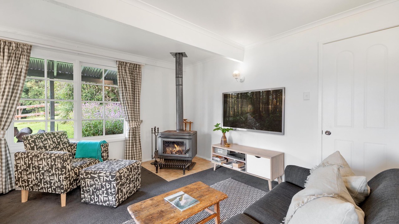 Photo of Livingroom in Shoalhaven City Council