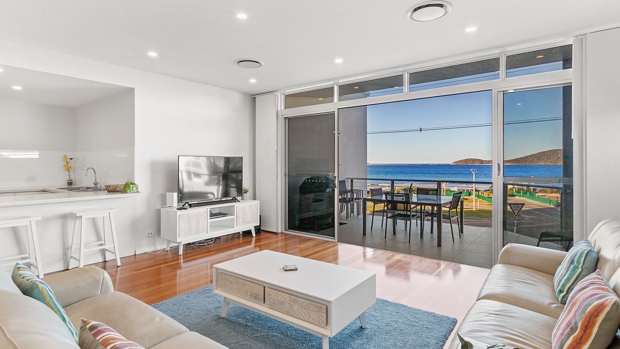 Photo of Livingroom in Fingal Bay