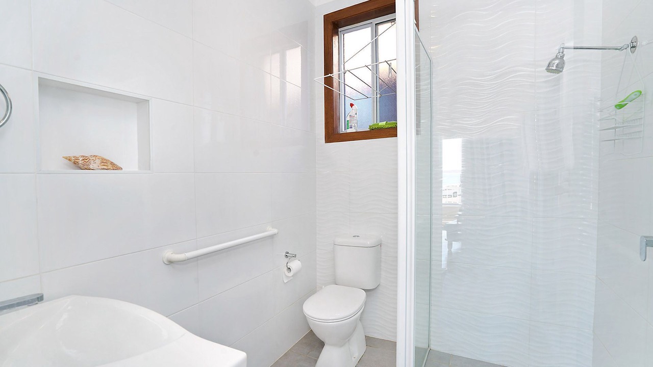 Photo of Bathroom in The Entrance